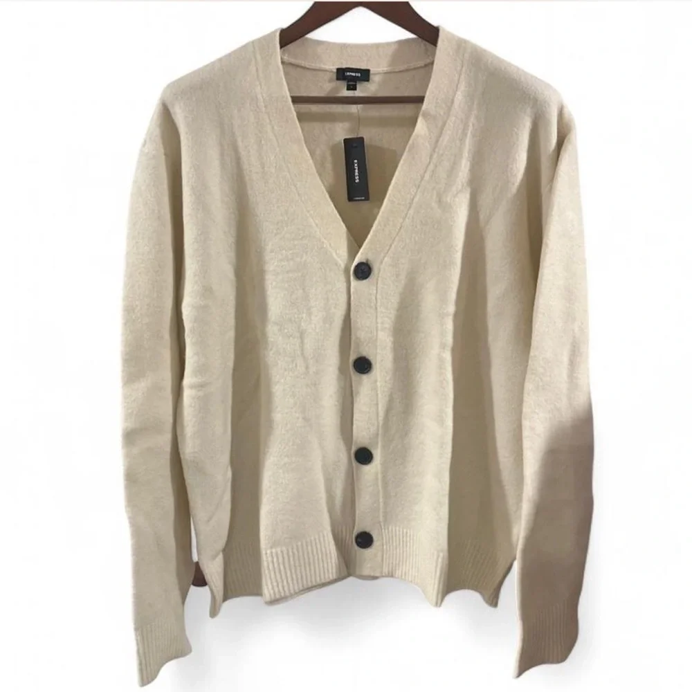 Express Beige Cardigan Sweater Size Men’s Large (NWT)